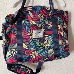 Arome tropical leaf print travel duffle bag vacation overnight